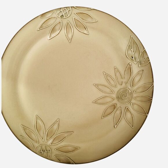 Pfaltzgraff Daisy Chain Deep Dish Dinner Plate 11" Cream Embossed Set Of 2 - Picture 8 of 8